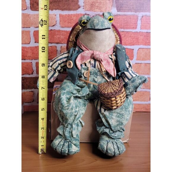 House of Lloyd Shlef Sitting Frog #A26 - Picture 3 of 7